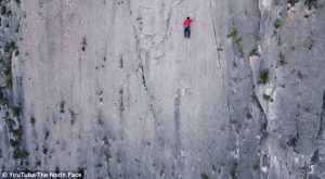 Alex Honnold klättrar El Toro solo, utan rep